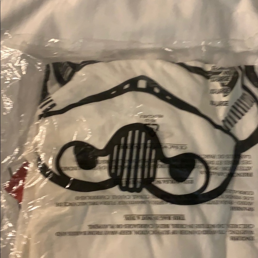 Men’s Storm Trooper T shirt - Picture 3 of 3